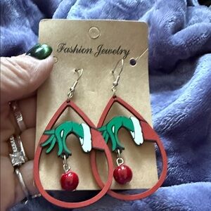 Fashion Jewelry Festive Red and Green Earrings